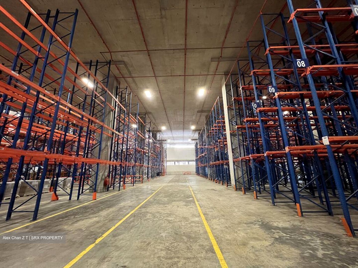 Jalan Buroh (D22), Warehouse #578704561